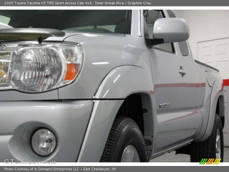 Silver Streak Mica / Graphite Gray 2005 Toyota Tacoma V6 TRD Sport Access Cab 4x4