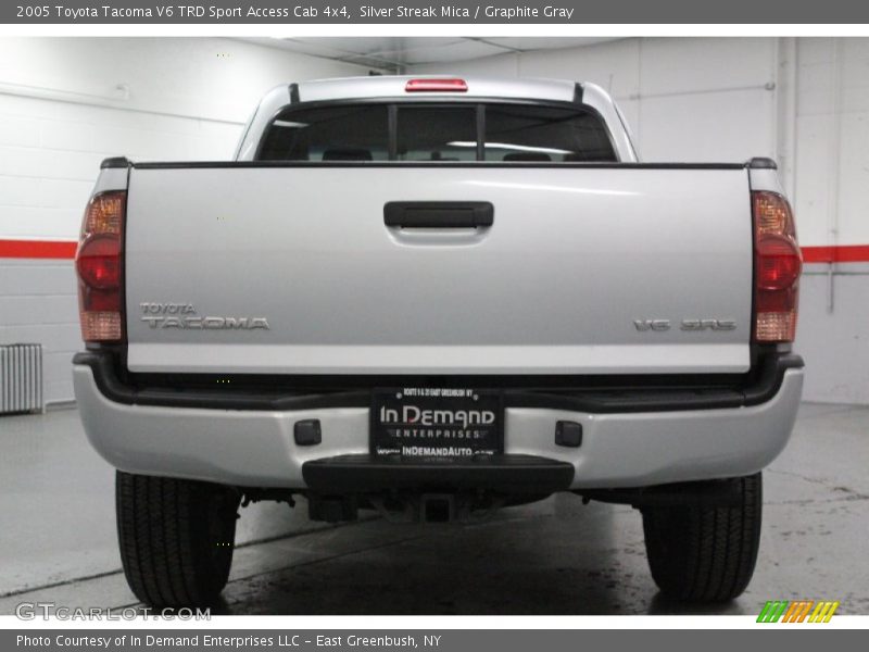 Silver Streak Mica / Graphite Gray 2005 Toyota Tacoma V6 TRD Sport Access Cab 4x4