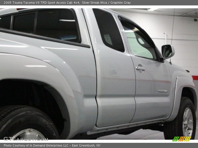 Silver Streak Mica / Graphite Gray 2005 Toyota Tacoma V6 TRD Sport Access Cab 4x4