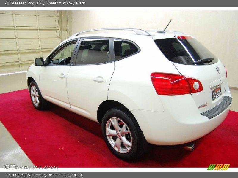 Phantom White / Black 2009 Nissan Rogue SL