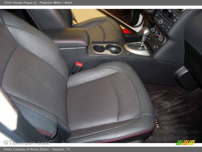 Phantom White / Black 2009 Nissan Rogue SL