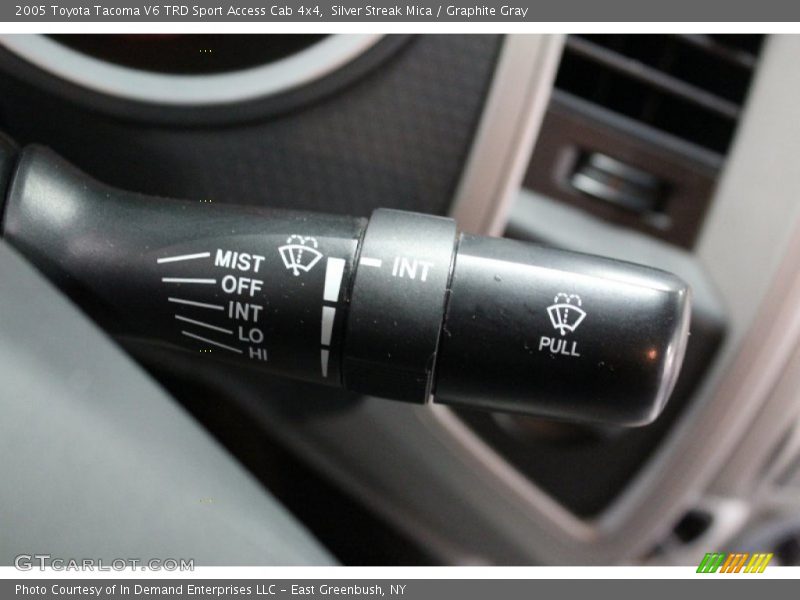Silver Streak Mica / Graphite Gray 2005 Toyota Tacoma V6 TRD Sport Access Cab 4x4