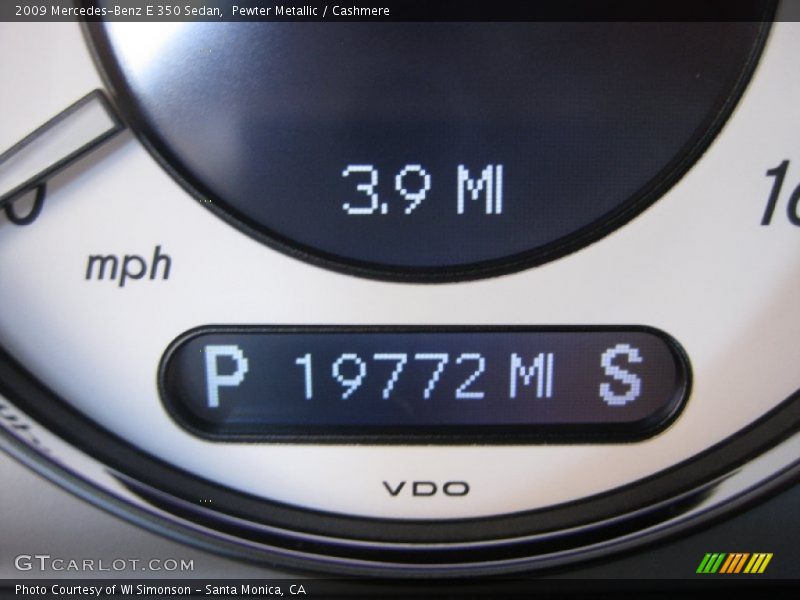 Pewter Metallic / Cashmere 2009 Mercedes-Benz E 350 Sedan