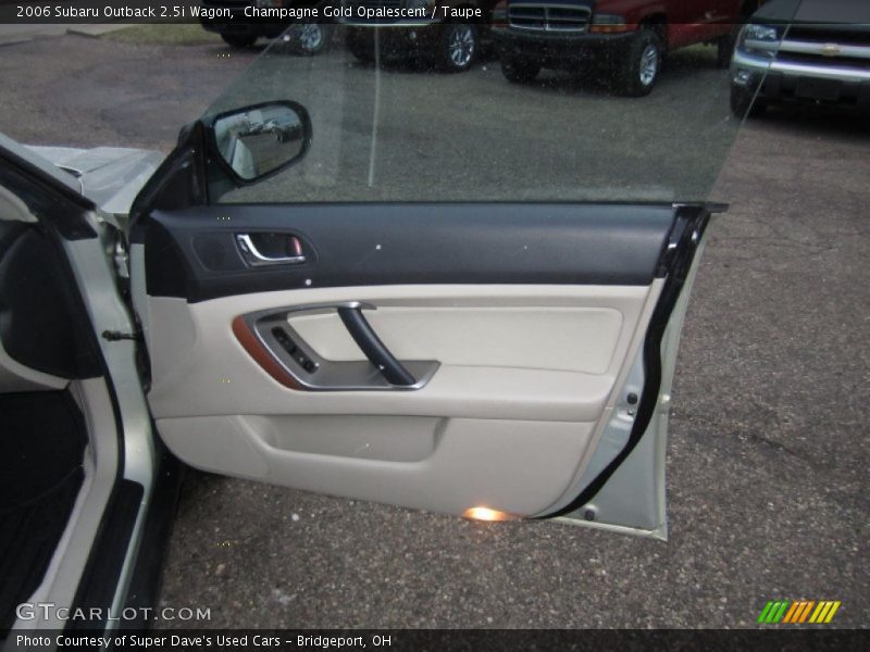 Champagne Gold Opalescent / Taupe 2006 Subaru Outback 2.5i Wagon