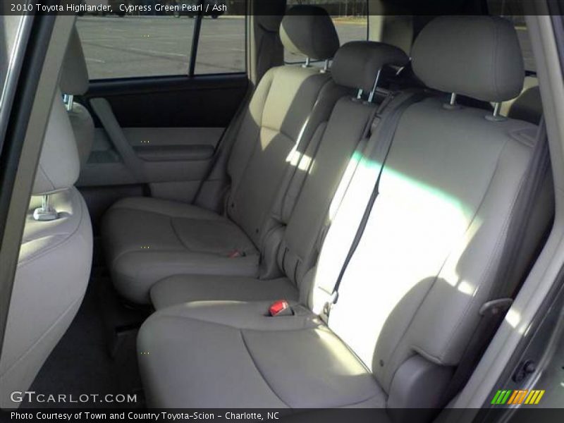 Cypress Green Pearl / Ash 2010 Toyota Highlander