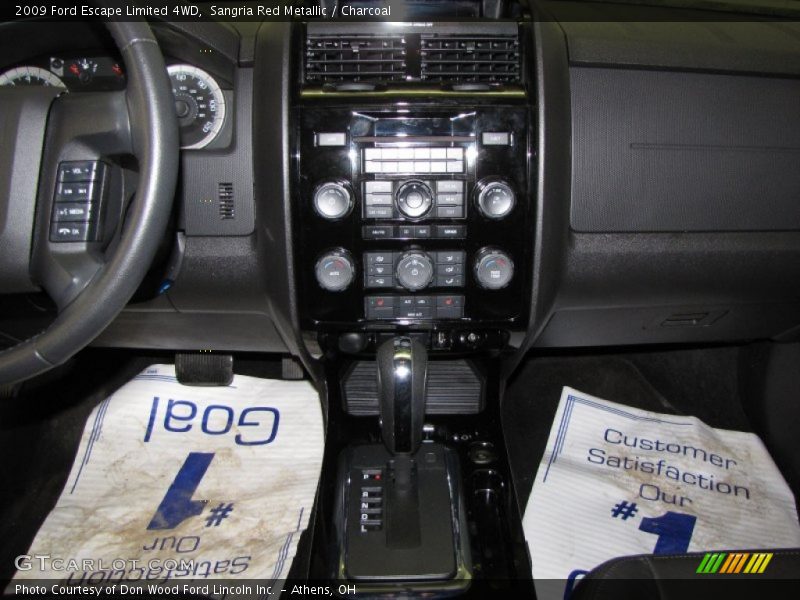 Sangria Red Metallic / Charcoal 2009 Ford Escape Limited 4WD