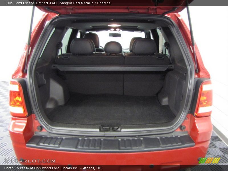 Sangria Red Metallic / Charcoal 2009 Ford Escape Limited 4WD