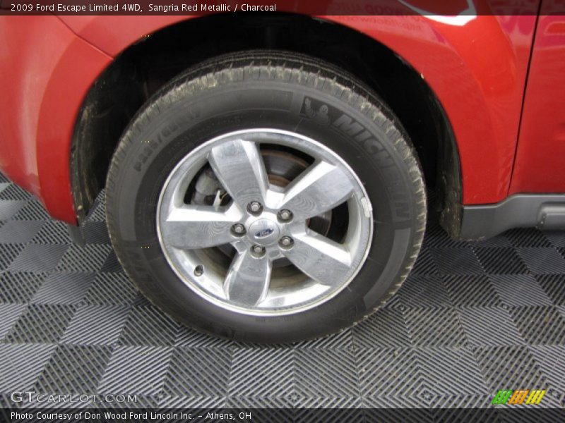 Sangria Red Metallic / Charcoal 2009 Ford Escape Limited 4WD