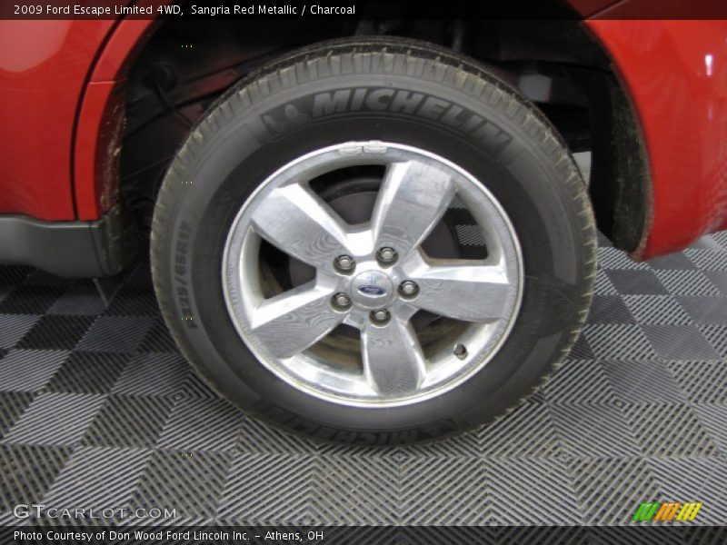 Sangria Red Metallic / Charcoal 2009 Ford Escape Limited 4WD