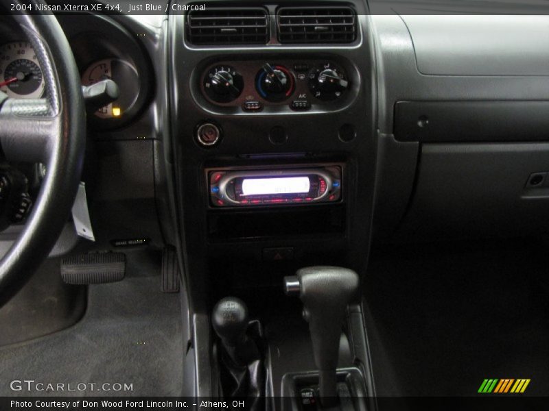 Just Blue / Charcoal 2004 Nissan Xterra XE 4x4