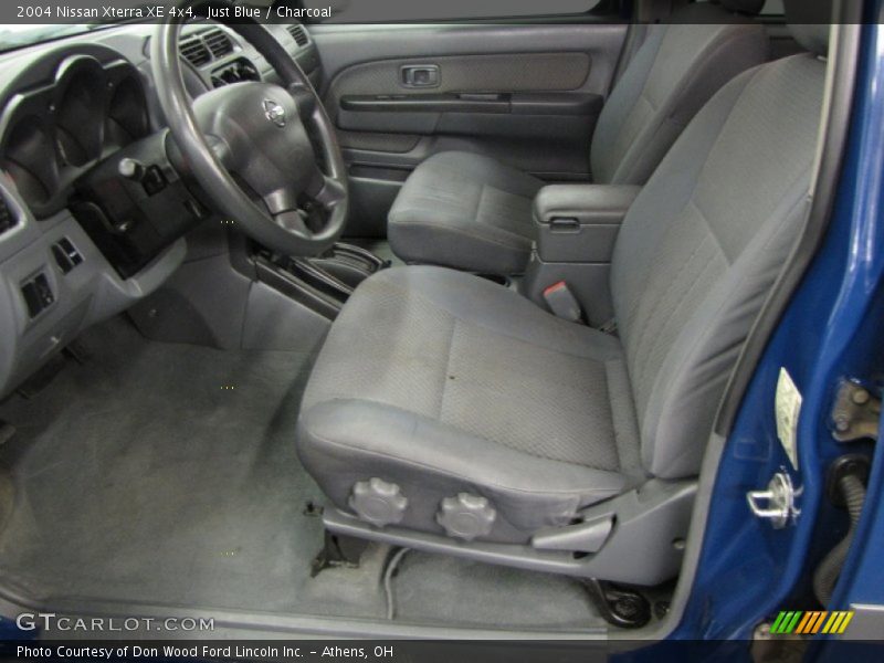 Just Blue / Charcoal 2004 Nissan Xterra XE 4x4