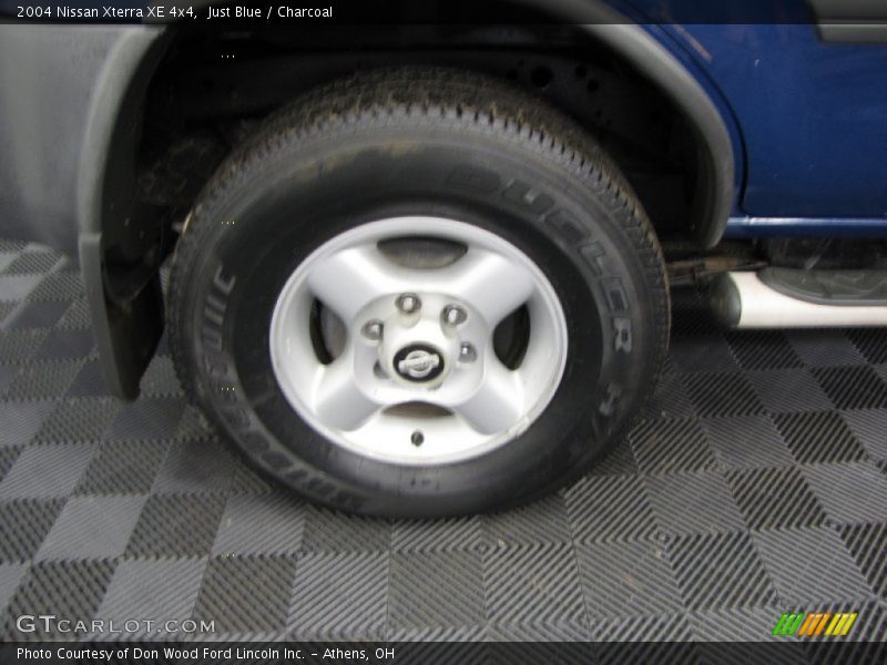 Just Blue / Charcoal 2004 Nissan Xterra XE 4x4