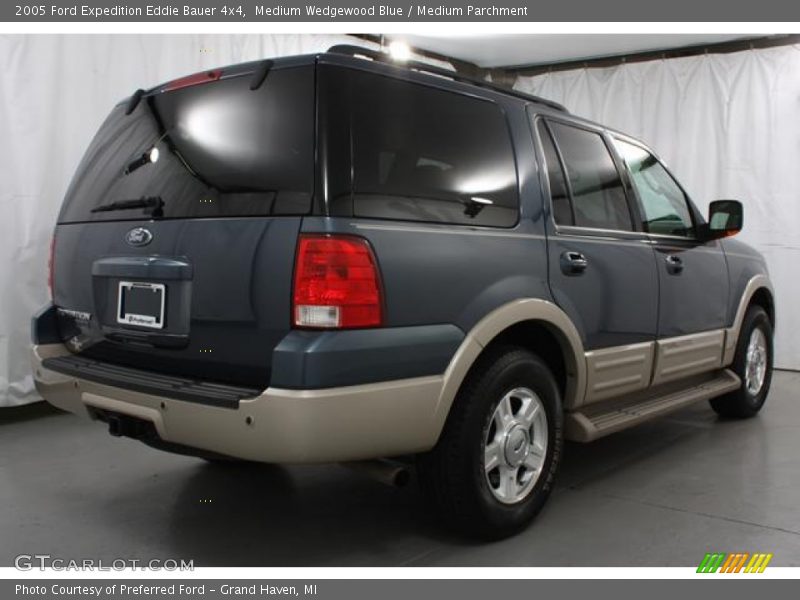 Medium Wedgewood Blue / Medium Parchment 2005 Ford Expedition Eddie Bauer 4x4