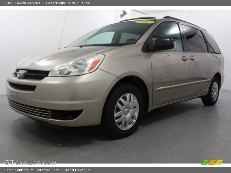 Desert Sand Mica / Taupe 2005 Toyota Sienna LE