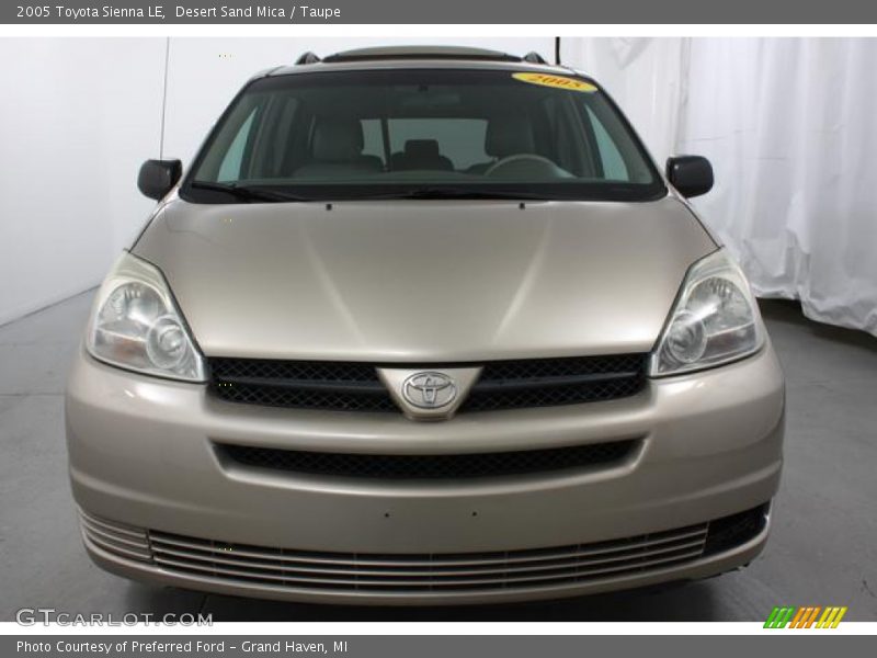 Desert Sand Mica / Taupe 2005 Toyota Sienna LE