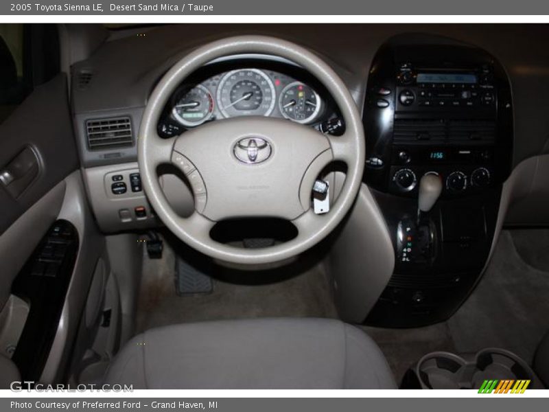 Desert Sand Mica / Taupe 2005 Toyota Sienna LE