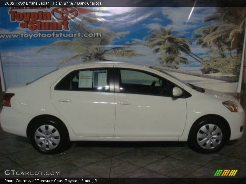 Polar White / Dark Charcoal 2009 Toyota Yaris Sedan