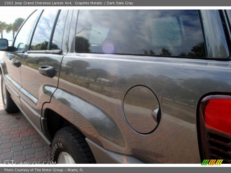 Graphite Metallic / Dark Slate Gray 2002 Jeep Grand Cherokee Laredo 4x4