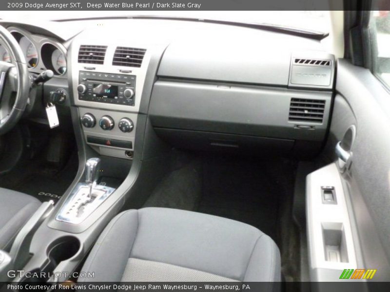 Deep Water Blue Pearl / Dark Slate Gray 2009 Dodge Avenger SXT