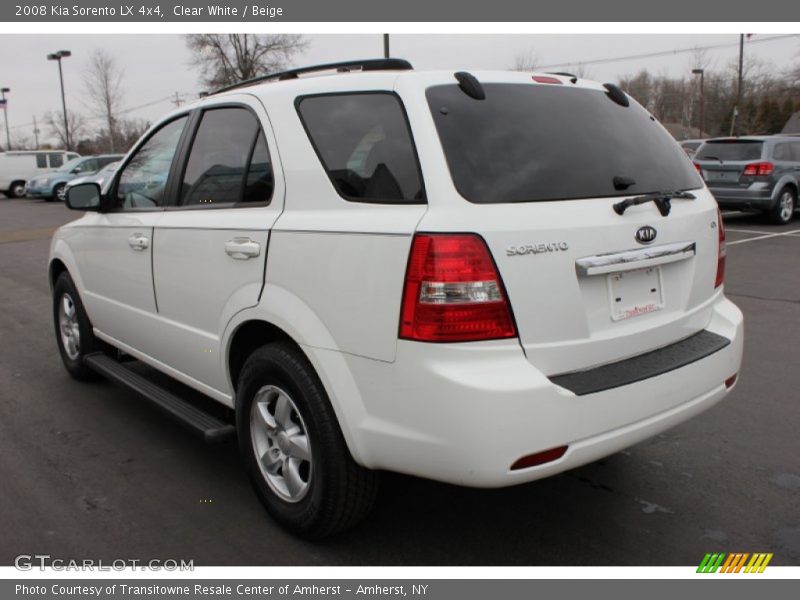 Clear White / Beige 2008 Kia Sorento LX 4x4