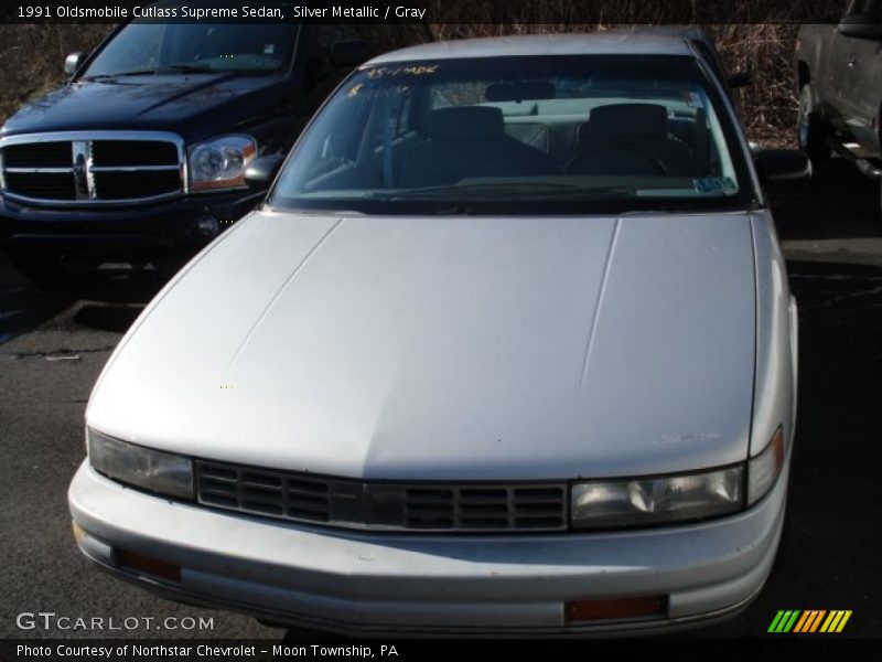 Silver Metallic / Gray 1991 Oldsmobile Cutlass Supreme Sedan