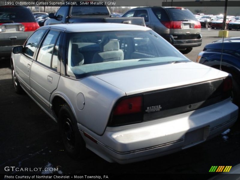 Silver Metallic / Gray 1991 Oldsmobile Cutlass Supreme Sedan