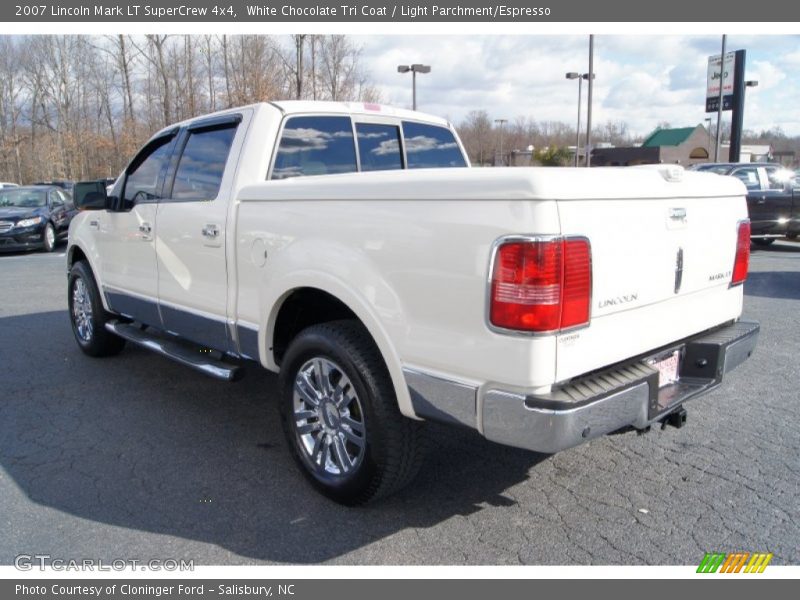 White Chocolate Tri Coat / Light Parchment/Espresso 2007 Lincoln Mark LT SuperCrew 4x4