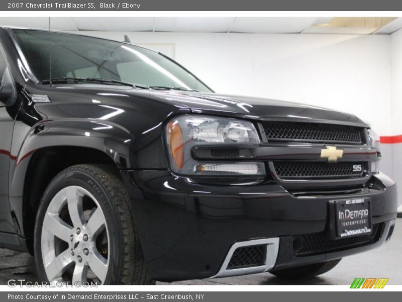 Black / Ebony 2007 Chevrolet TrailBlazer SS