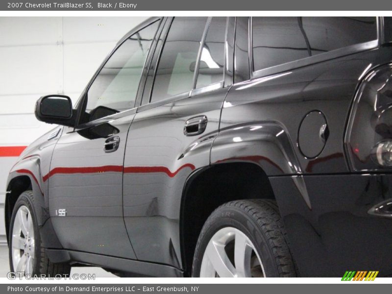 Black / Ebony 2007 Chevrolet TrailBlazer SS