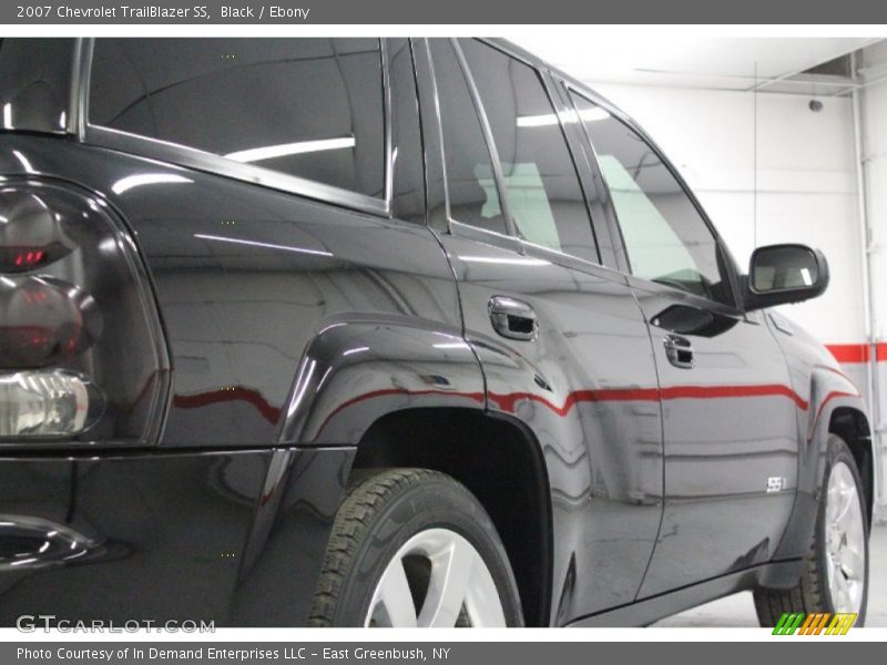 Black / Ebony 2007 Chevrolet TrailBlazer SS