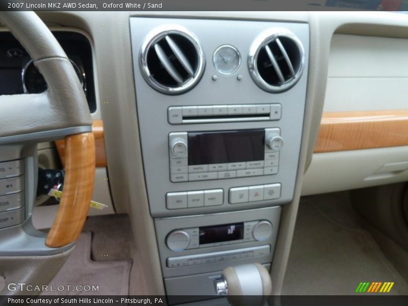 Oxford White / Sand 2007 Lincoln MKZ AWD Sedan