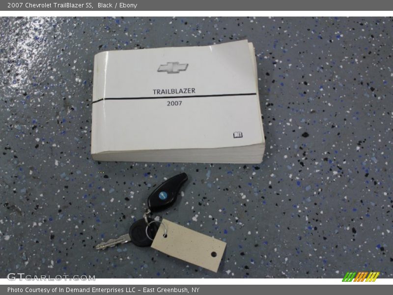 Black / Ebony 2007 Chevrolet TrailBlazer SS