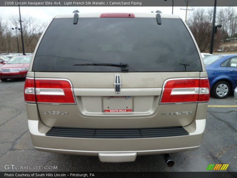 Light French Silk Metallic / Camel/Sand Piping 2008 Lincoln Navigator Elite 4x4