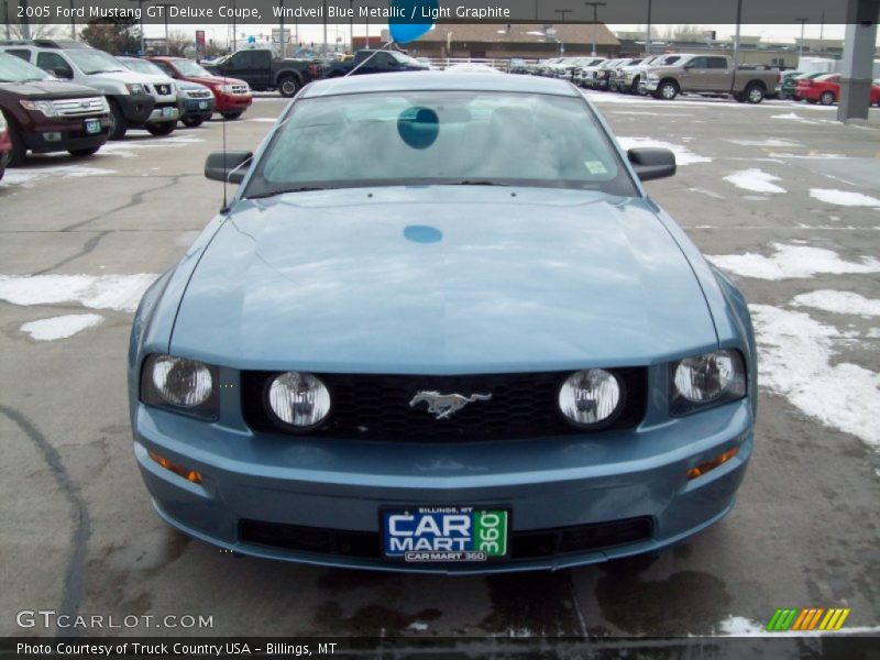 Windveil Blue Metallic / Light Graphite 2005 Ford Mustang GT Deluxe Coupe