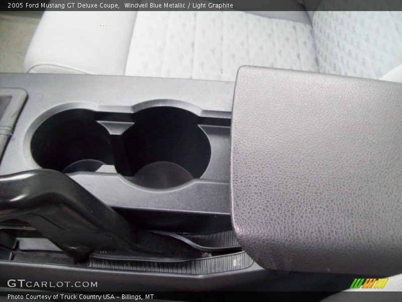 Windveil Blue Metallic / Light Graphite 2005 Ford Mustang GT Deluxe Coupe
