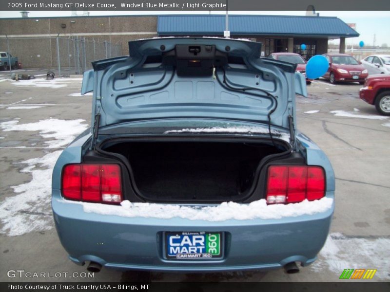 Windveil Blue Metallic / Light Graphite 2005 Ford Mustang GT Deluxe Coupe