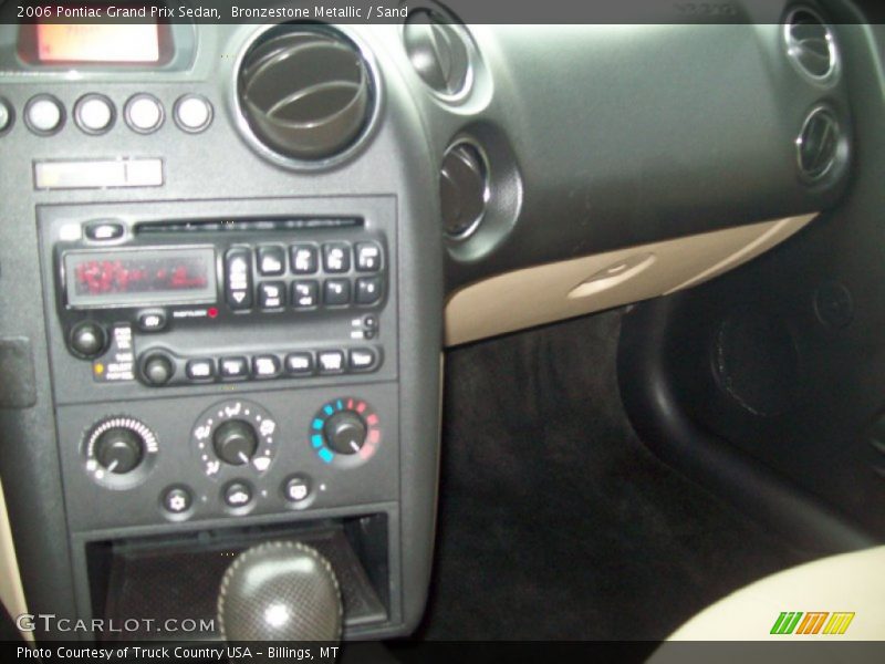 Bronzestone Metallic / Sand 2006 Pontiac Grand Prix Sedan