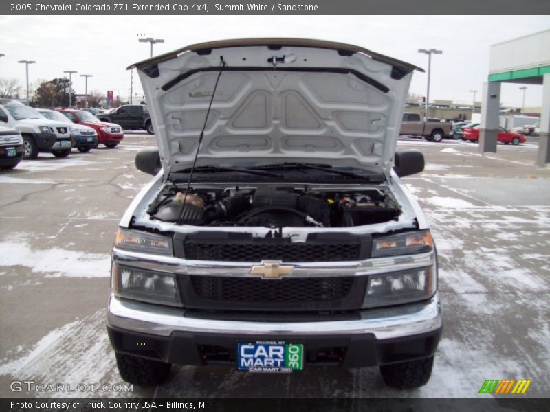 Summit White / Sandstone 2005 Chevrolet Colorado Z71 Extended Cab 4x4