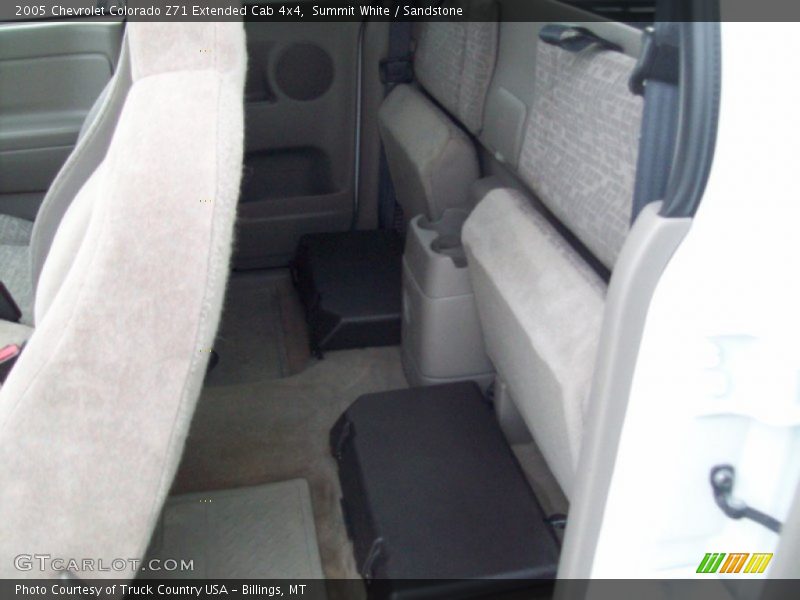  2005 Colorado Z71 Extended Cab 4x4 Sandstone Interior