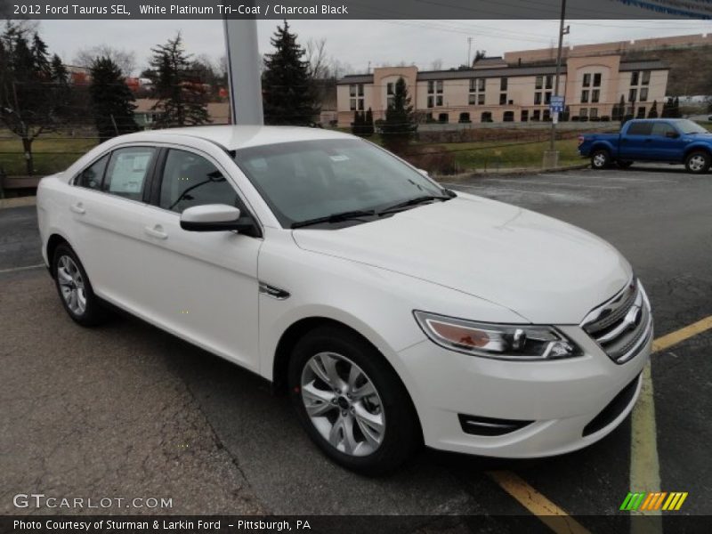 White Platinum Tri-Coat / Charcoal Black 2012 Ford Taurus SEL