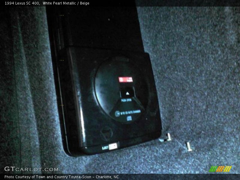 White Pearl Metallic / Beige 1994 Lexus SC 400