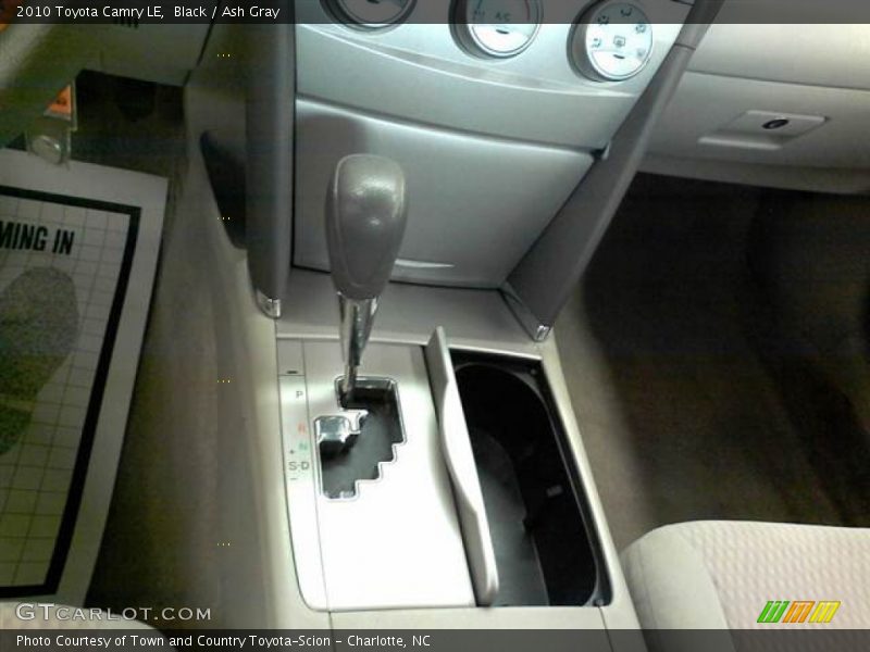 Black / Ash Gray 2010 Toyota Camry LE