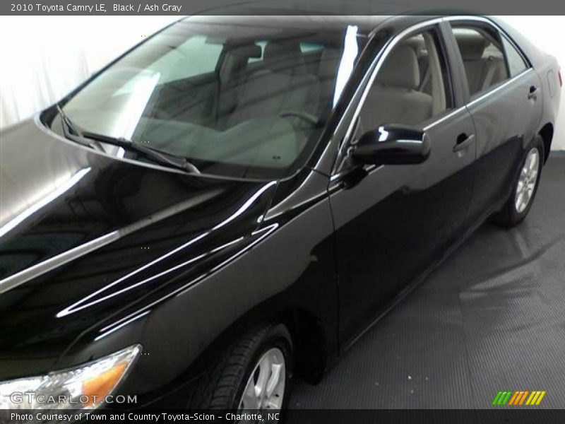 Black / Ash Gray 2010 Toyota Camry LE