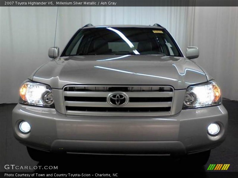 Millenium Silver Metallic / Ash Gray 2007 Toyota Highlander V6