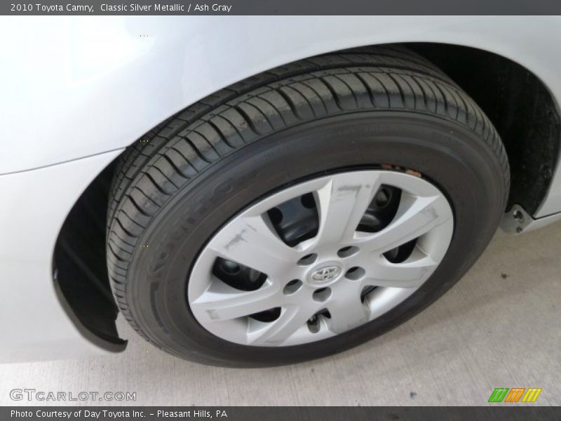 Classic Silver Metallic / Ash Gray 2010 Toyota Camry