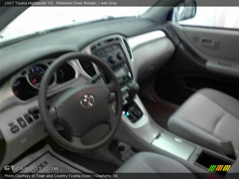 Millenium Silver Metallic / Ash Gray 2007 Toyota Highlander V6