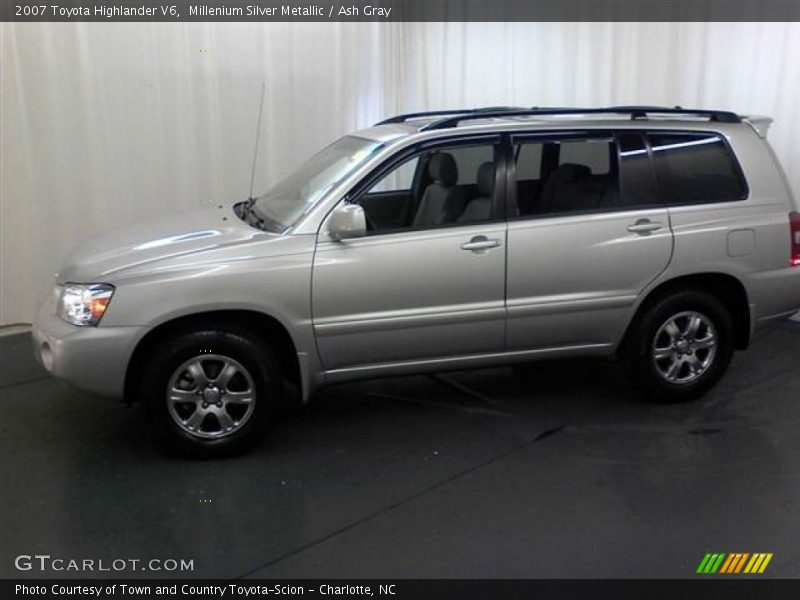 Millenium Silver Metallic / Ash Gray 2007 Toyota Highlander V6