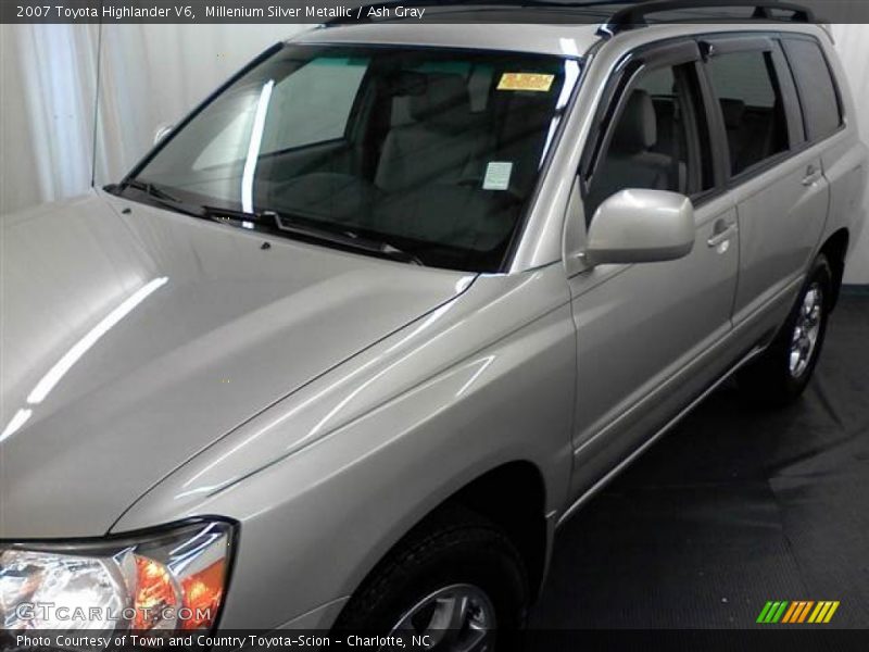 Millenium Silver Metallic / Ash Gray 2007 Toyota Highlander V6