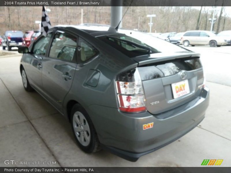 Tideland Pearl / Brown/Ivory 2004 Toyota Prius Hybrid