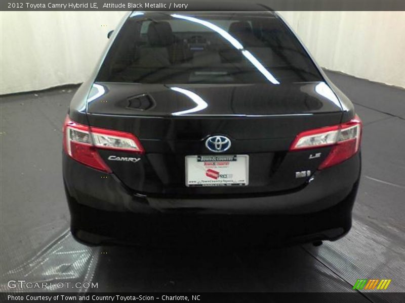 Attitude Black Metallic / Ivory 2012 Toyota Camry Hybrid LE